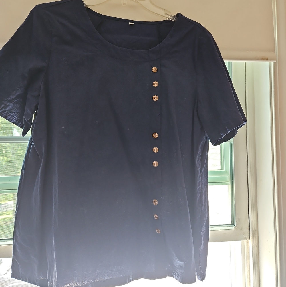 Women’s Navy Button-Accent Short Sleeve Top